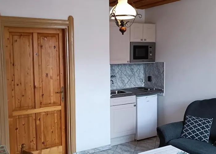 Rozsa Appartement *